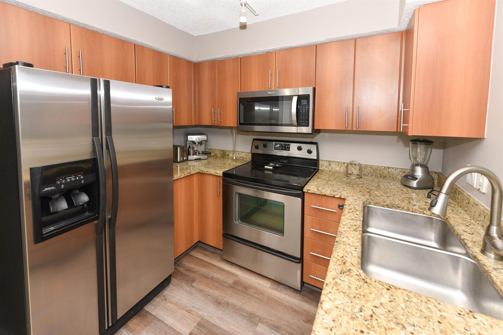 1365 Crystal Way Unit: H