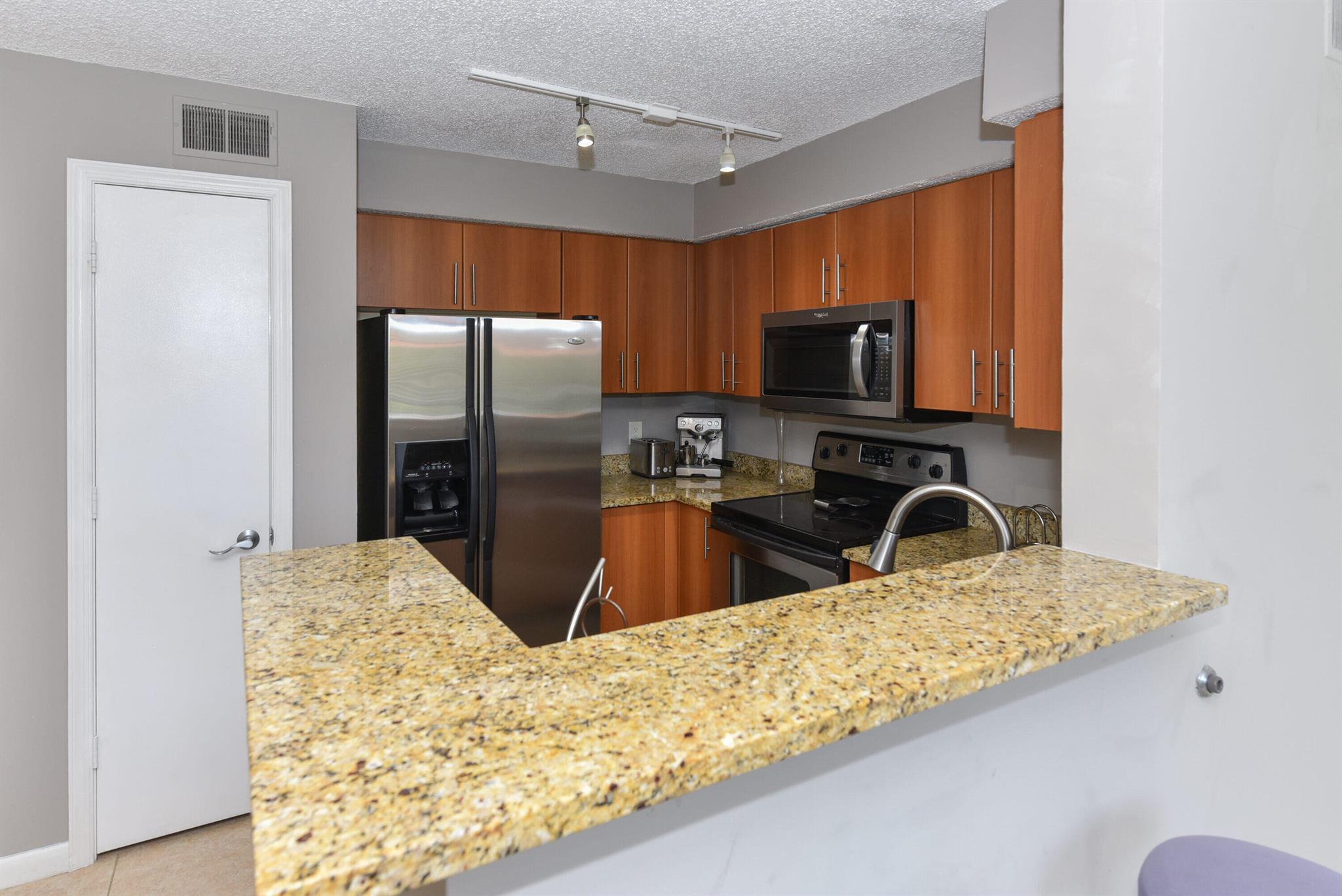 1365 Crystal Way Unit: H