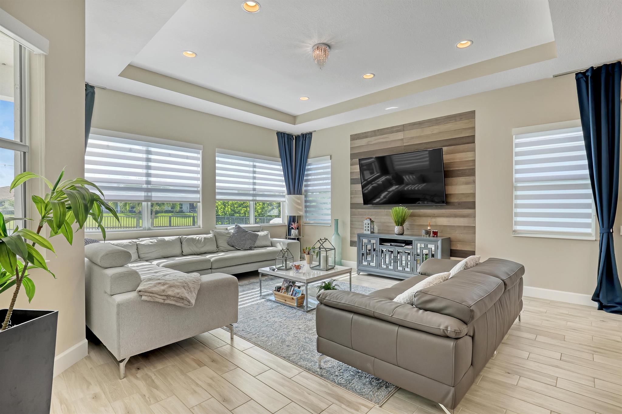 5986 Whippoorwill Circle
