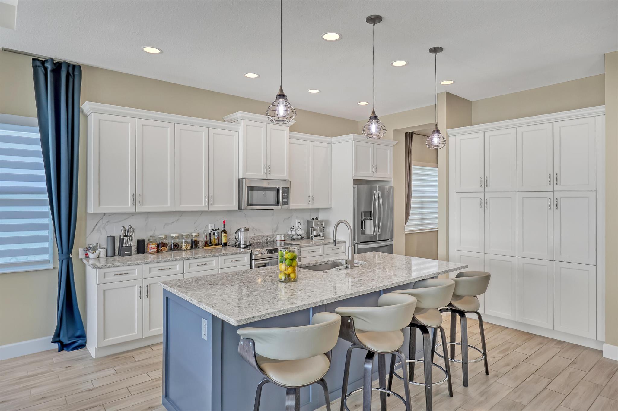 5986 Whippoorwill Circle