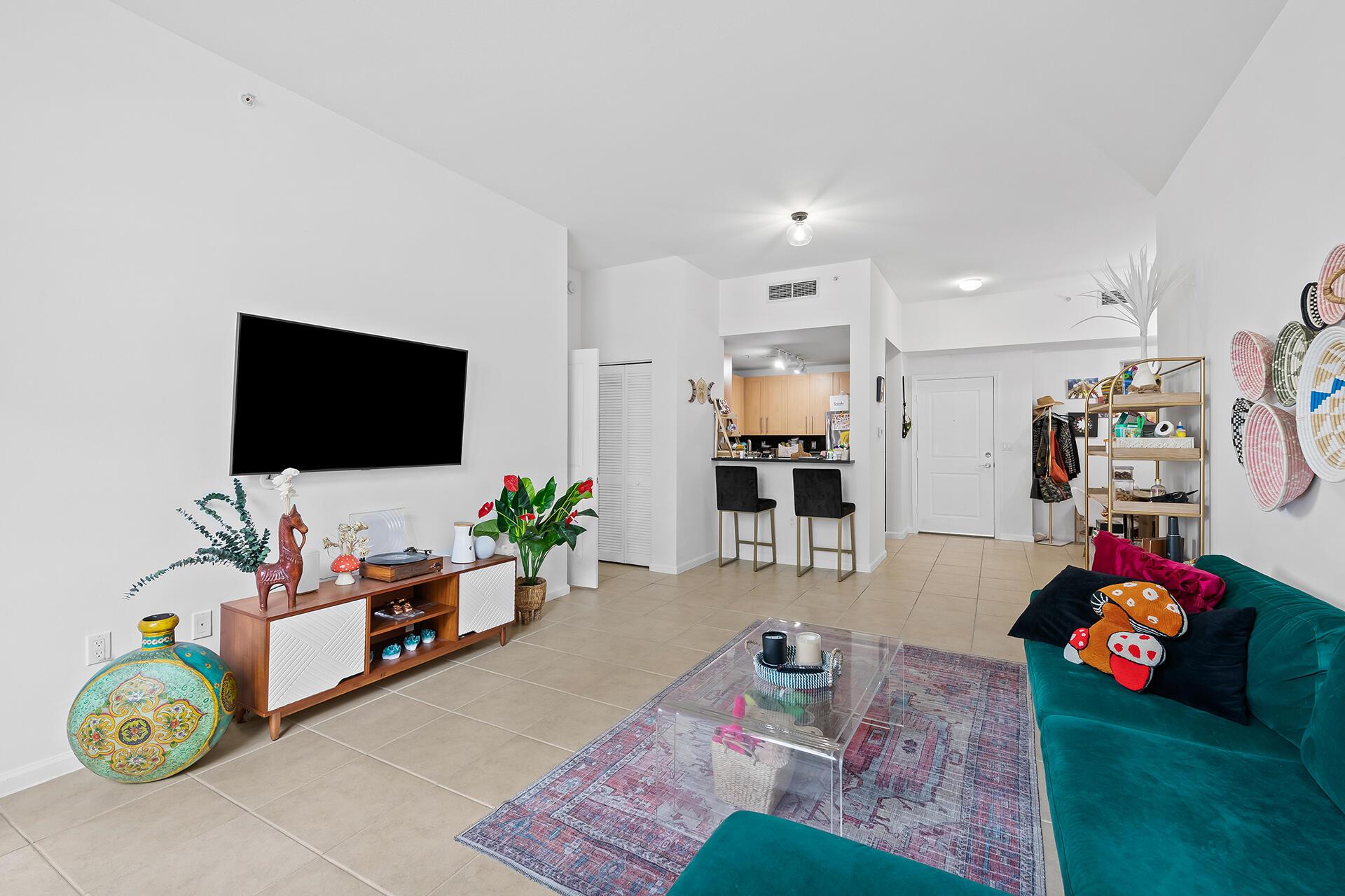 511 SE 5th Avenue Unit: 603