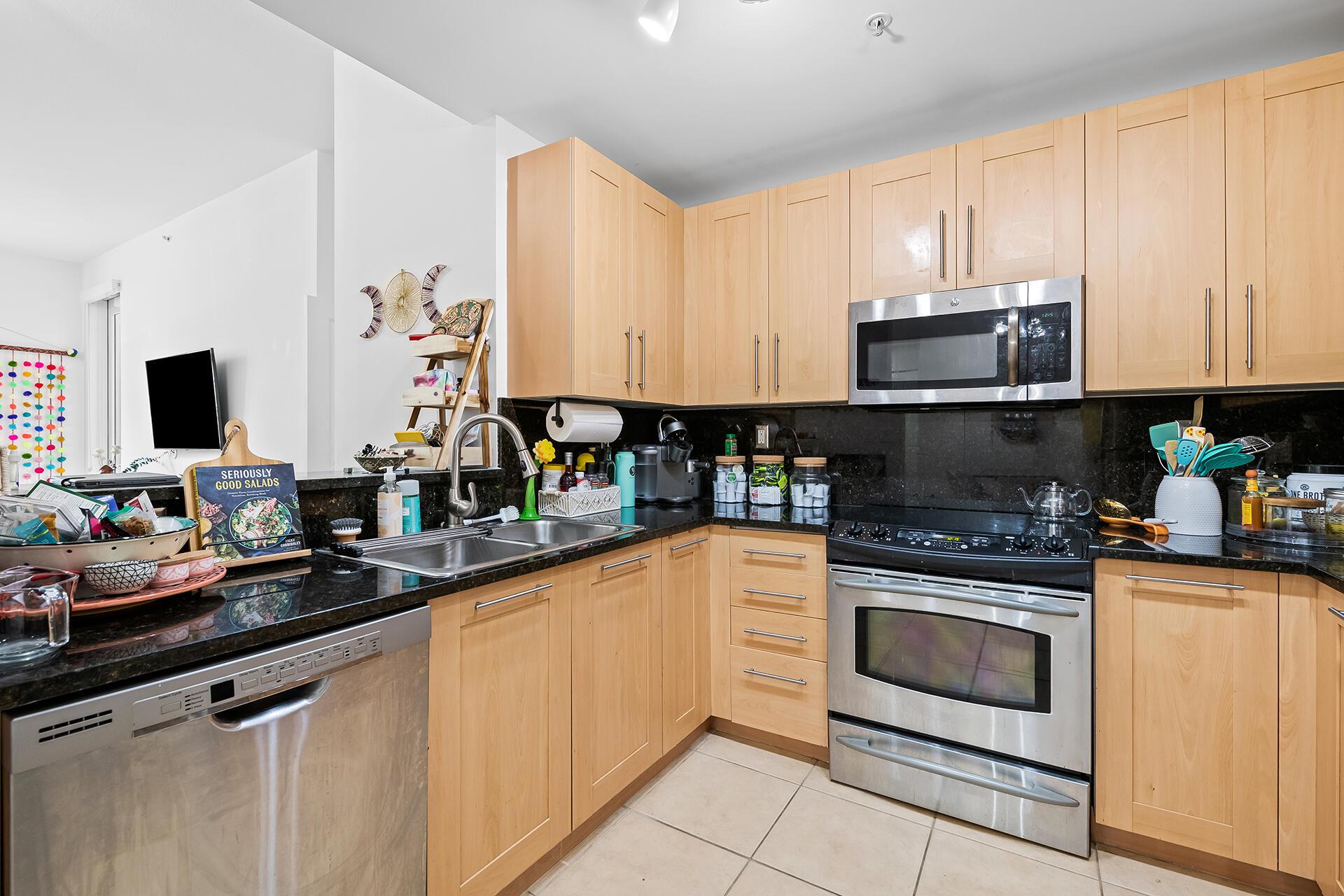 511 SE 5th Avenue Unit: 603
