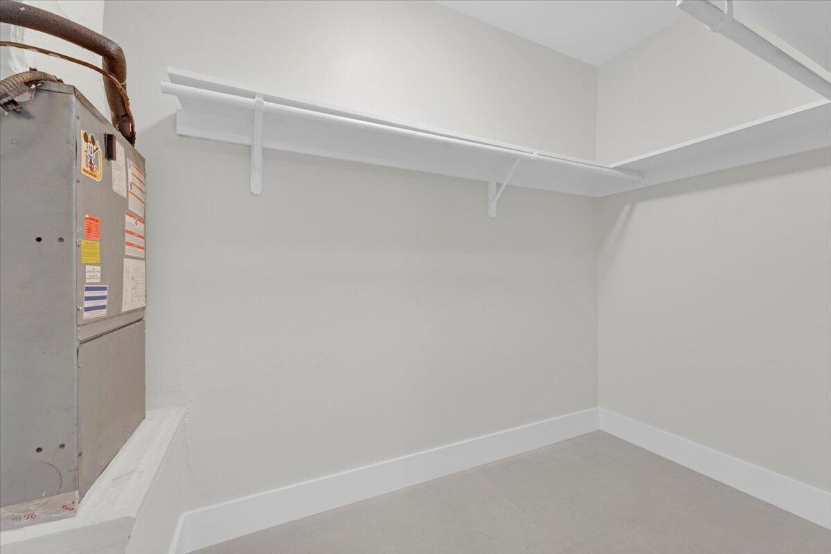 8 NE 14th Avenue Unit: 2