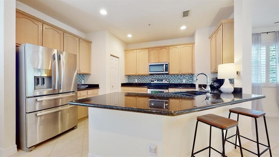 290 NE 5th Avenue Unit: 18