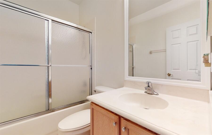 290 NE 5th Avenue Unit: 18