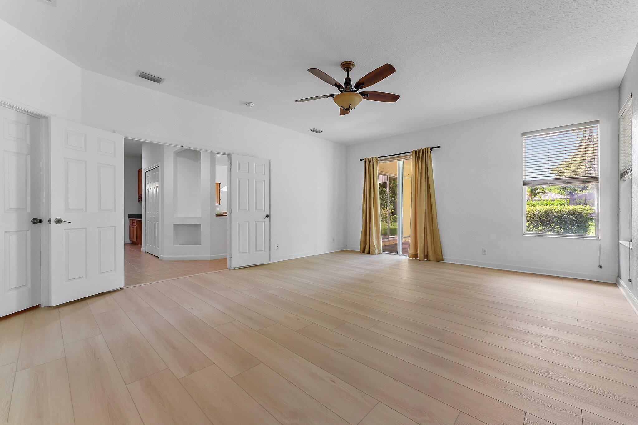 8158 Bautista Way