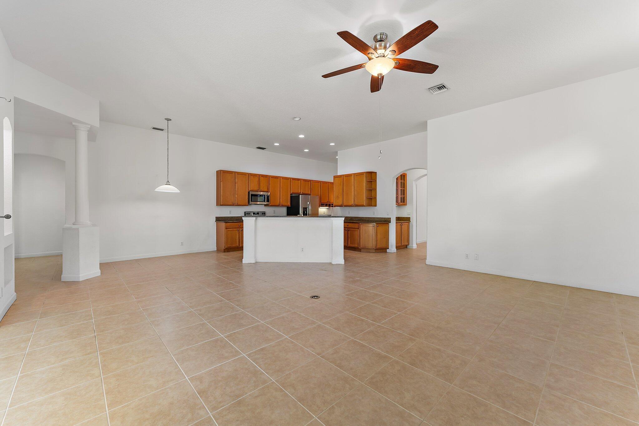 8158 Bautista Way