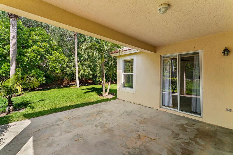 8158 Bautista Way