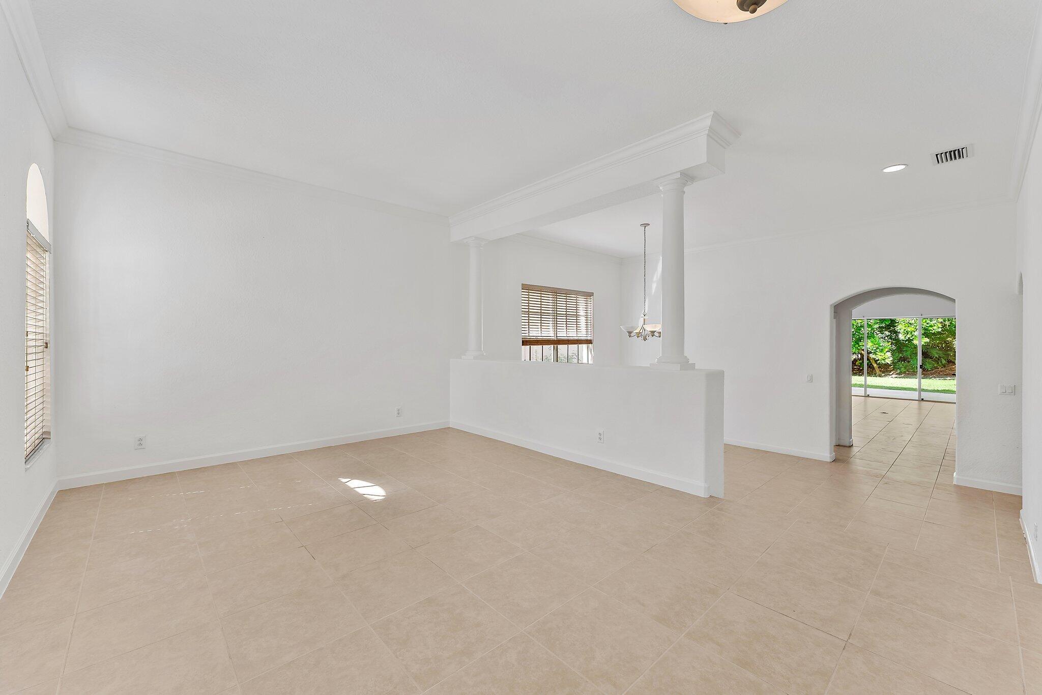 8158 Bautista Way