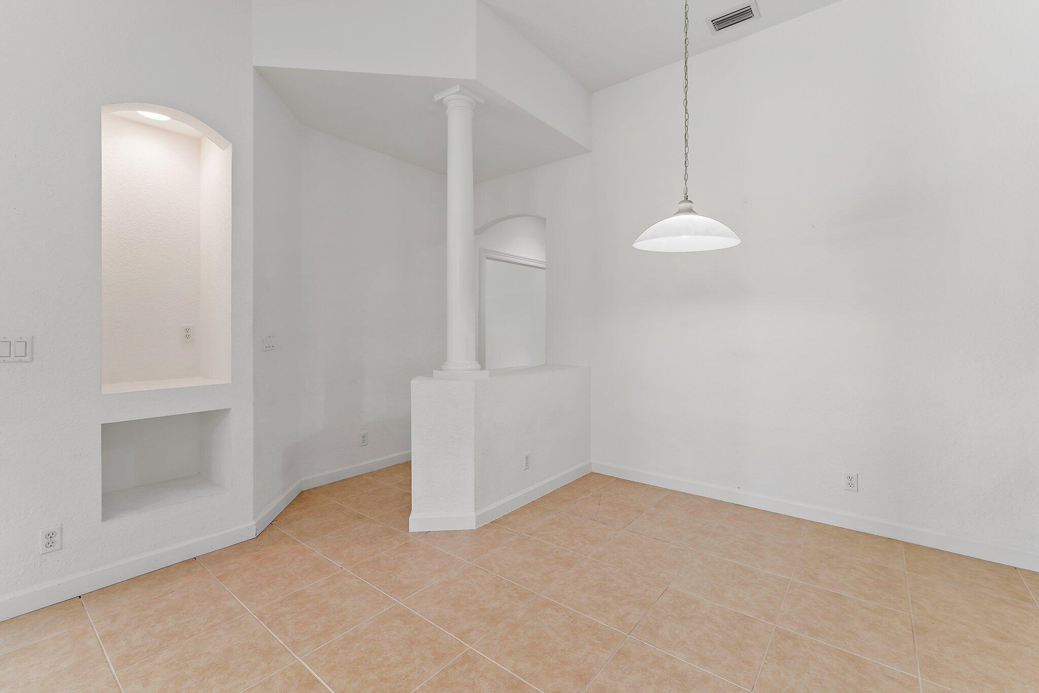 8158 Bautista Way