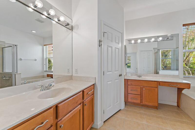8158 Bautista Way