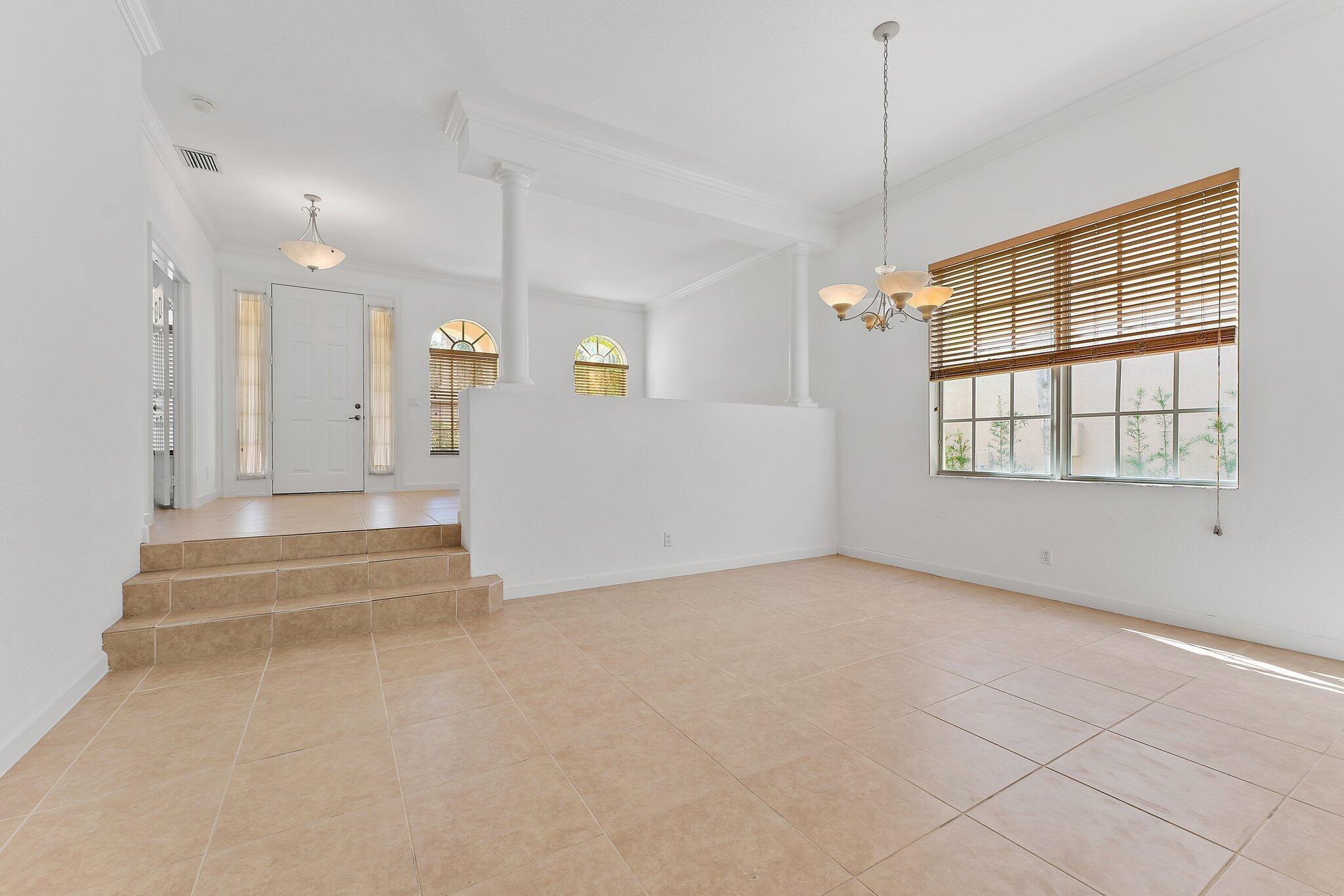 8158 Bautista Way