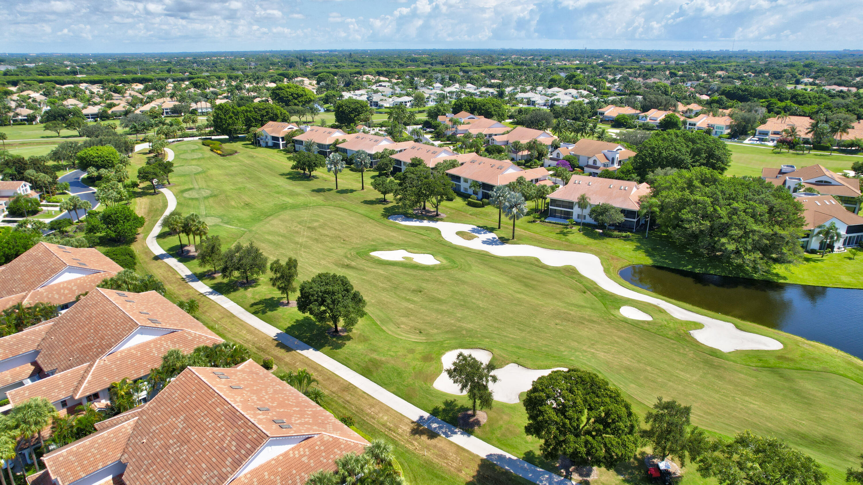 2444 NW 59th Street Unit: 1302