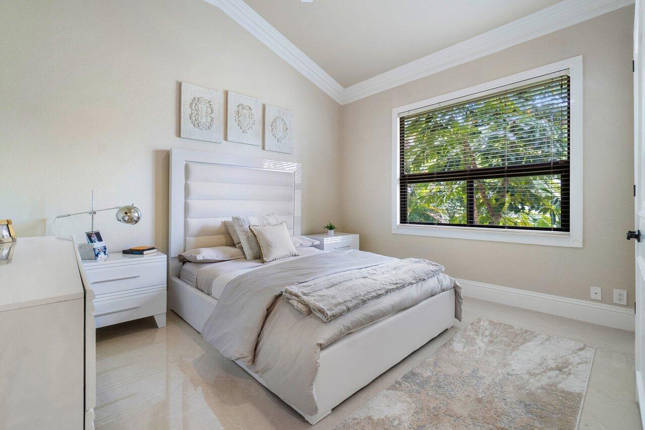 19848 Planters Boulevard Unit: B
