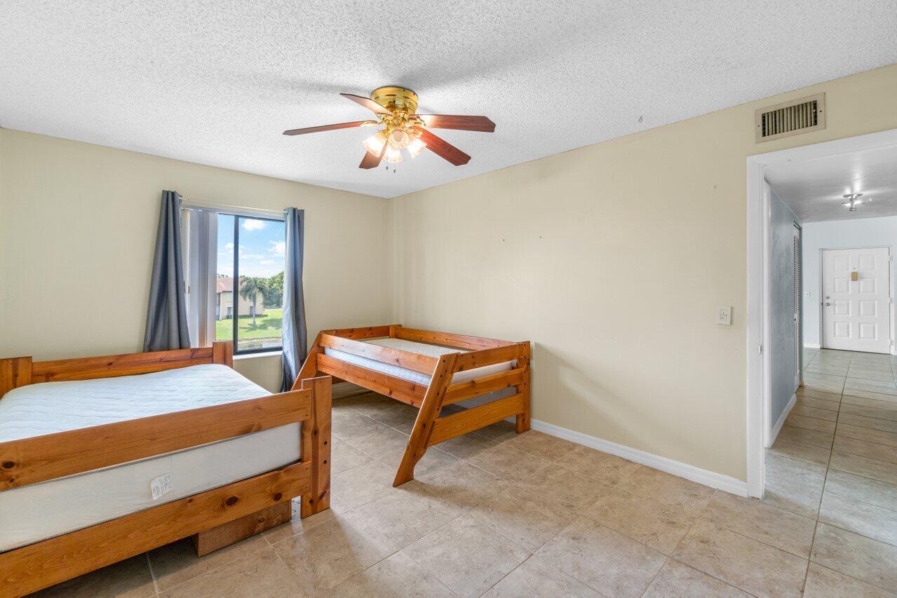 627 Sea Pine Way Unit: F3