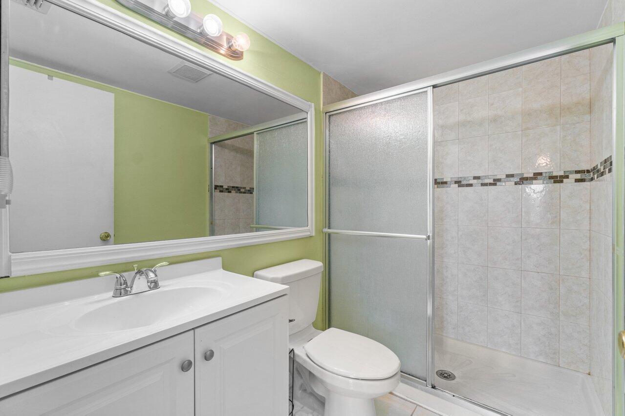 627 Sea Pine Way Unit: F3