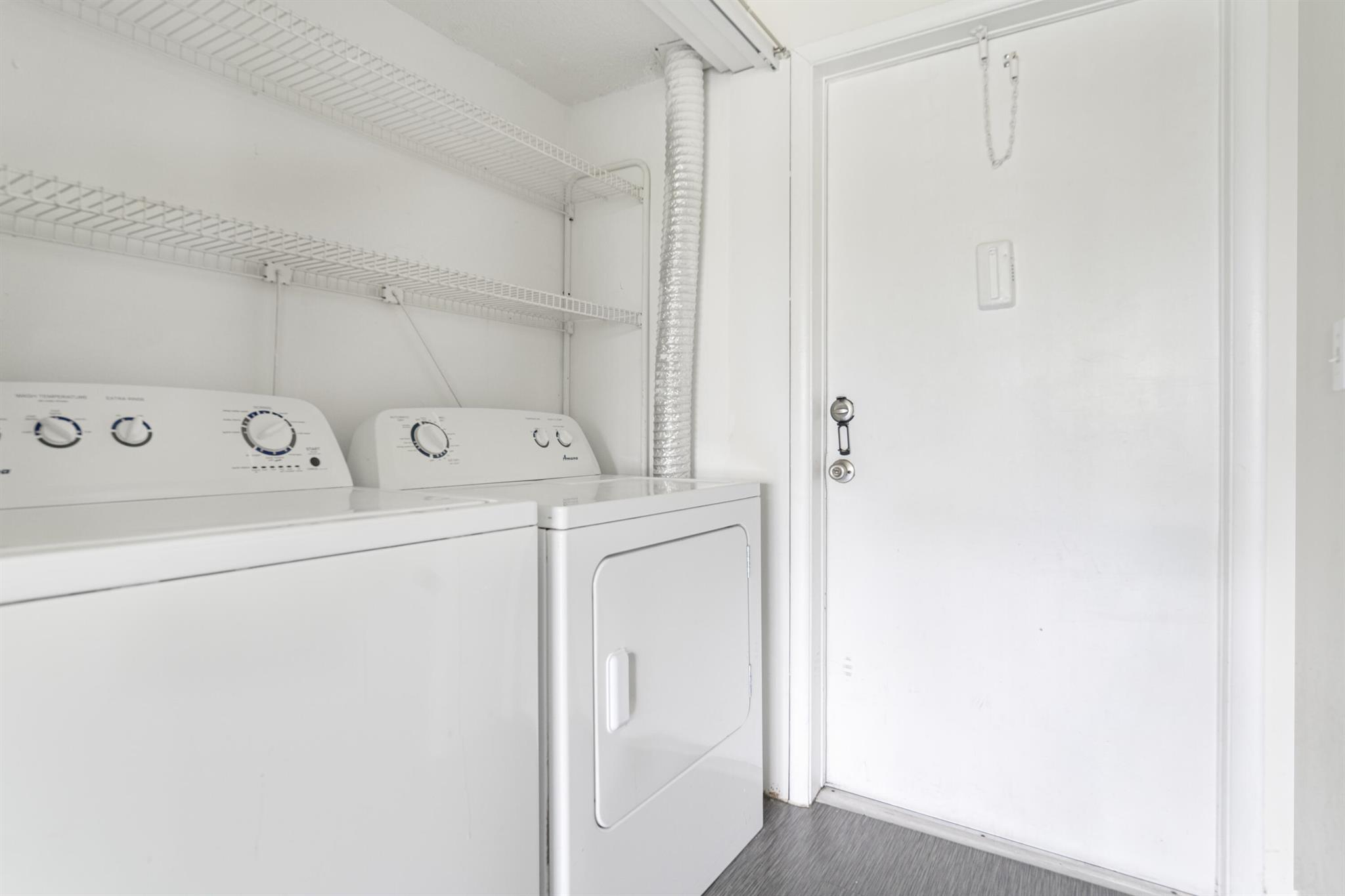 560 SE 2nd Avenue Unit: H-27