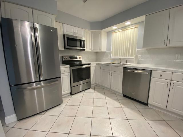 2171 NE 4th Court