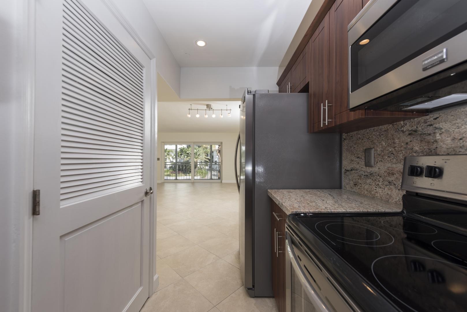 2501 S Ocean Boulevard 208, Boca Raton Unit: 208