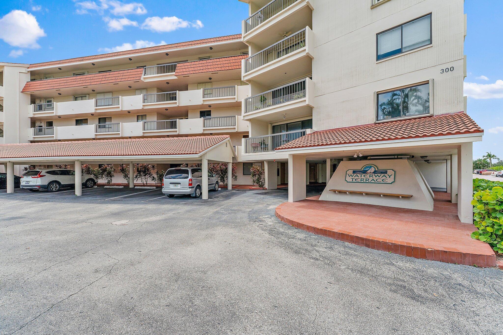 300 Golfview Road Unit: 105
