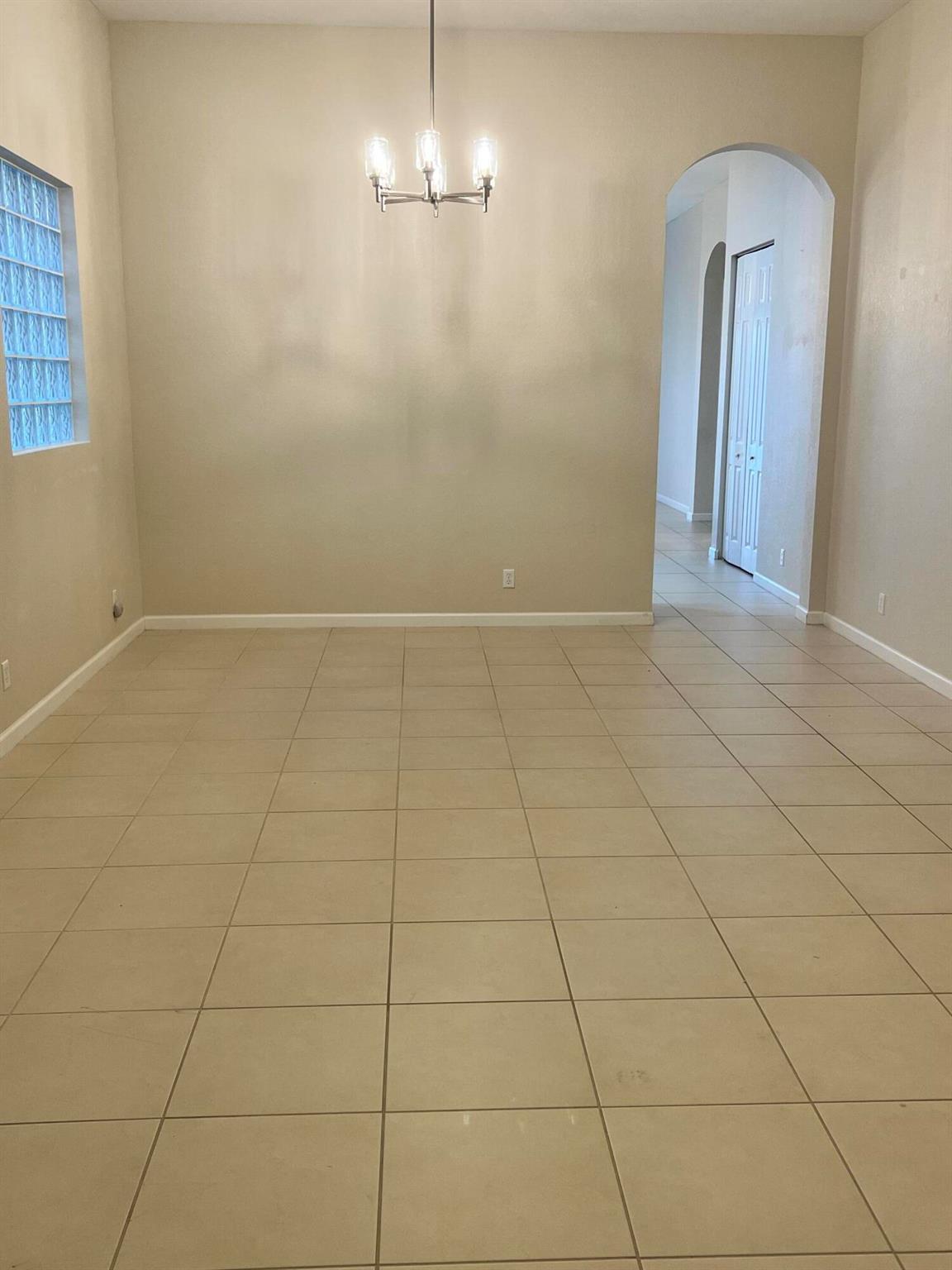 7982 Clementine Drive