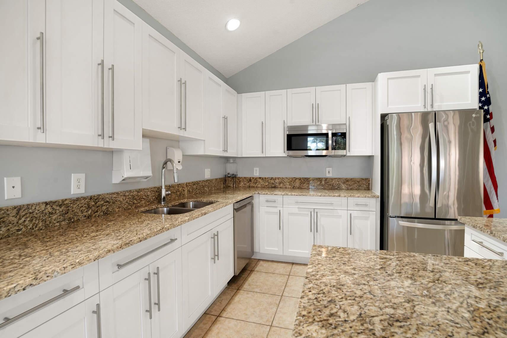 2513 Coral Trace Place