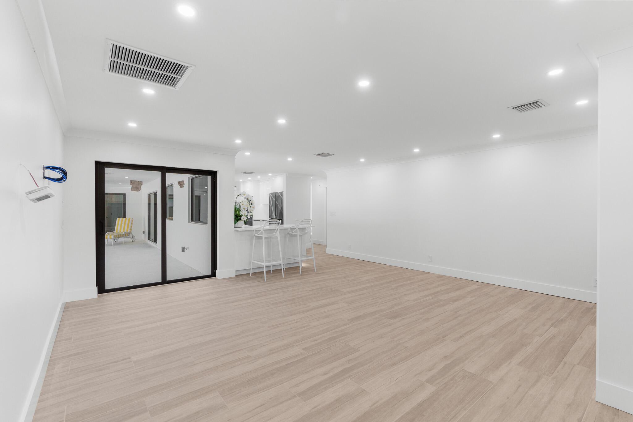 3030 Fernwood Drive