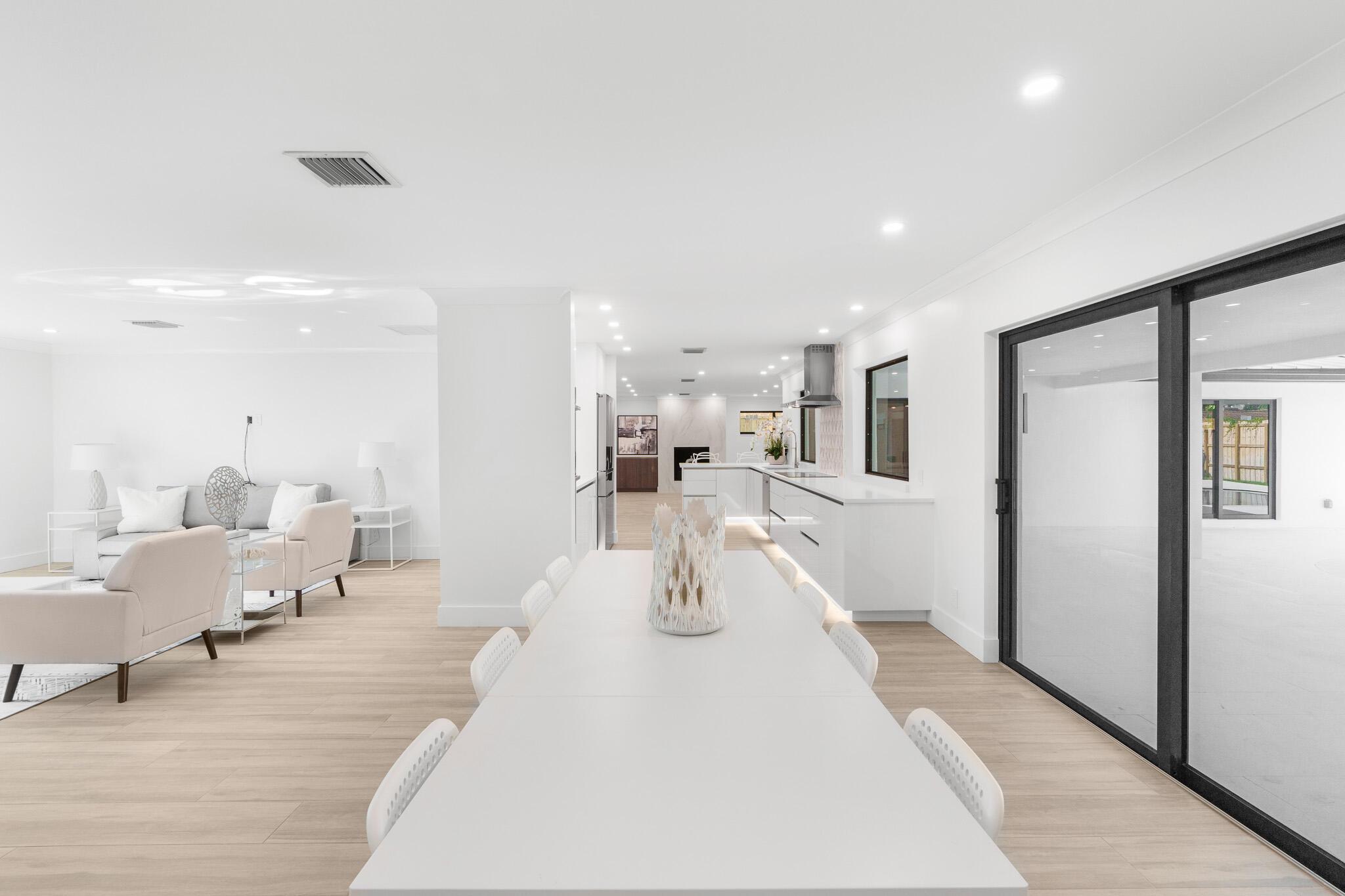 3030 Fernwood Drive