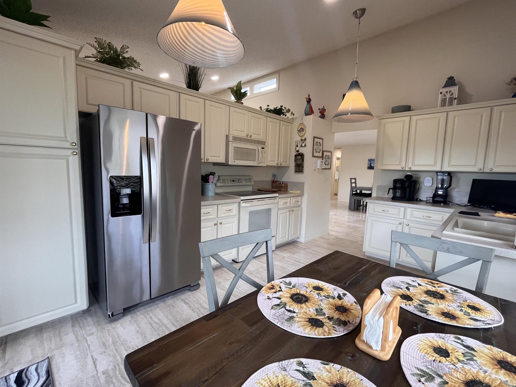 5662 Ainsley Court