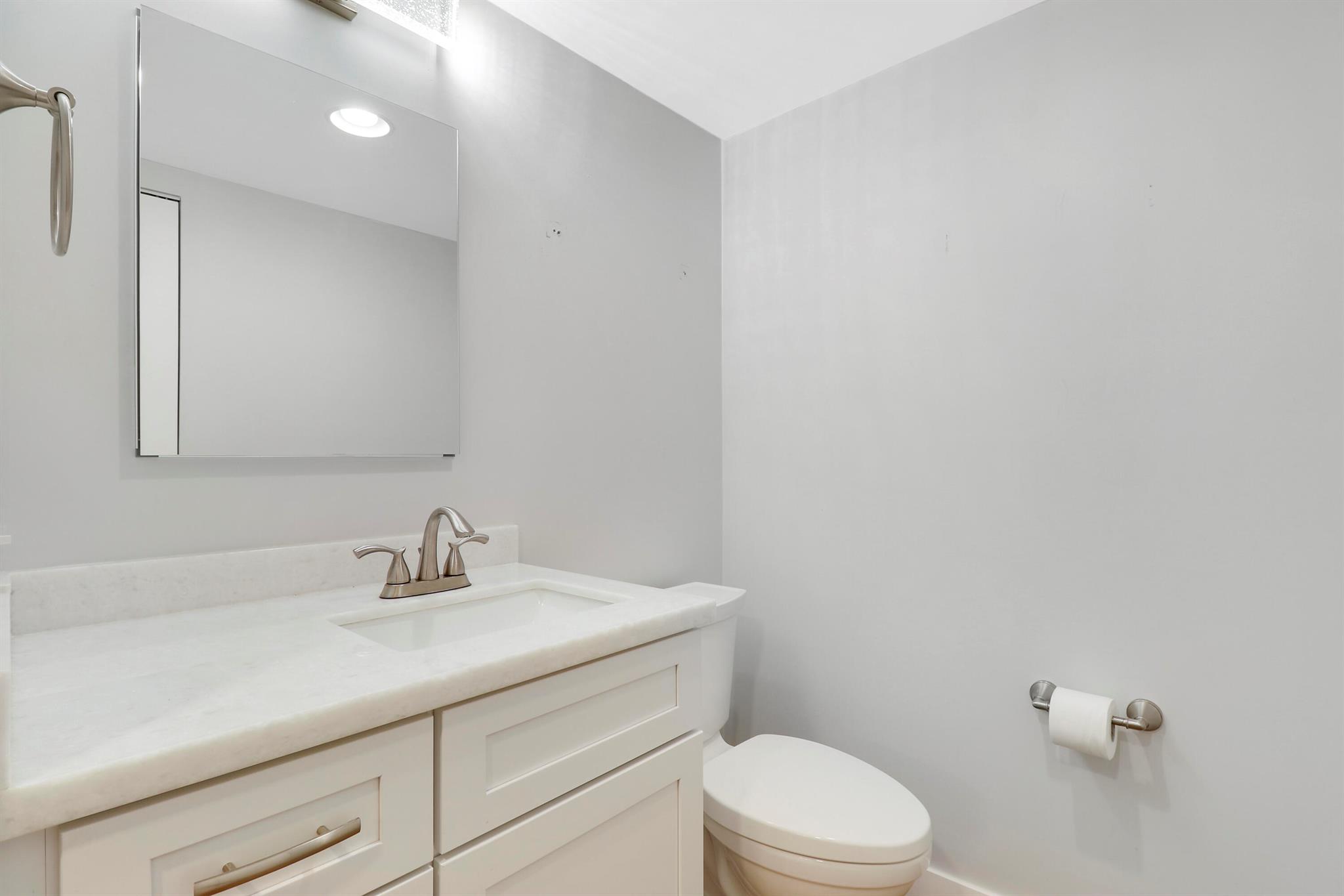 825 Center Street Unit: 57b