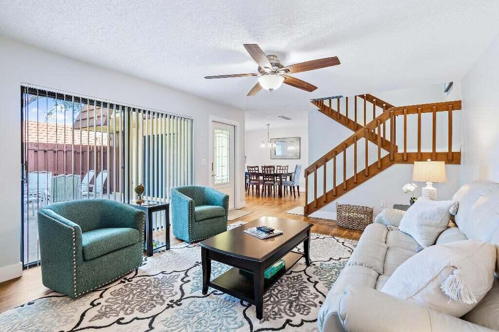 825 Center Street Unit: 57b