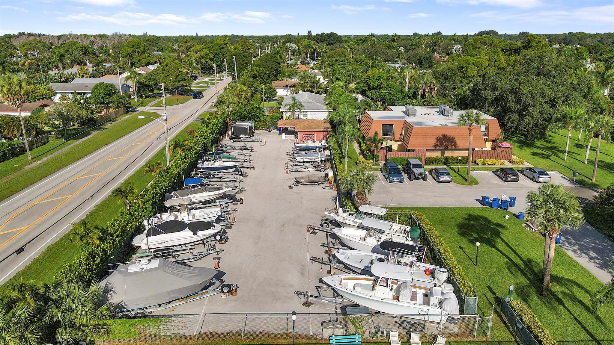 825 Center Street Unit: 57b