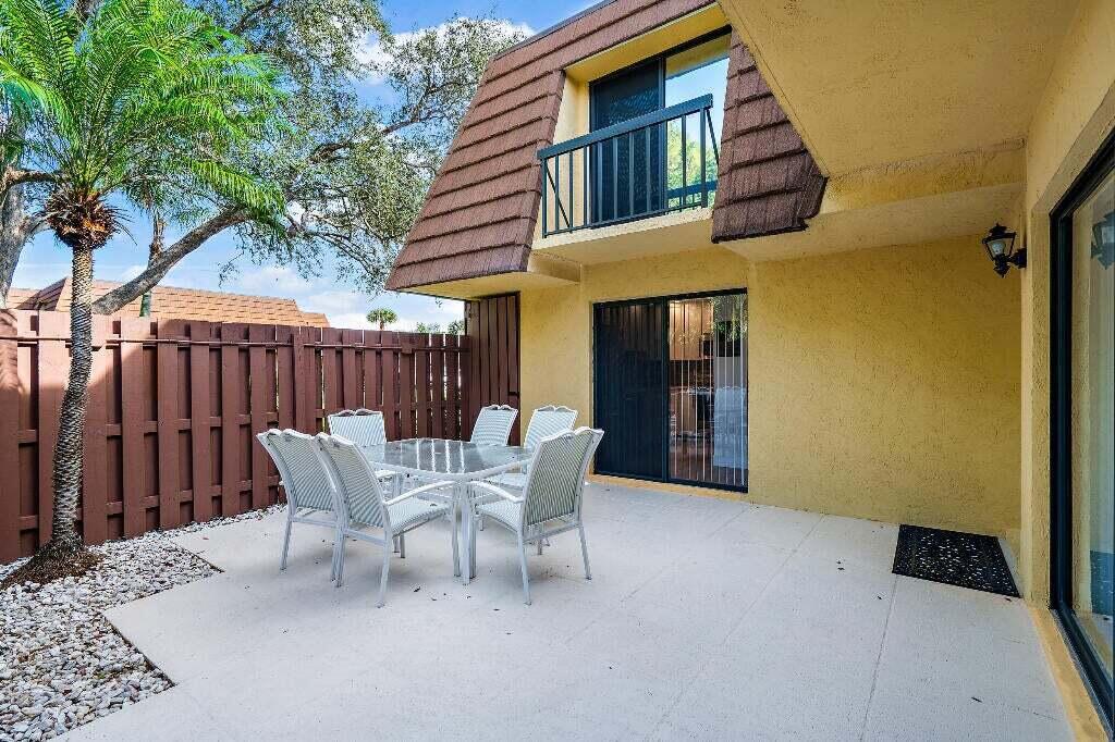 825 Center Street Unit: 57b