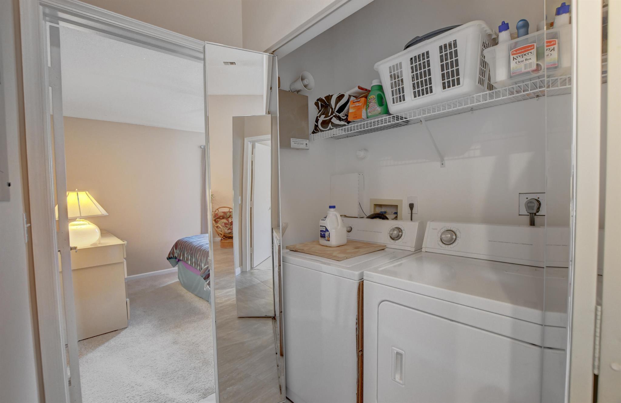 9668 Sills Drive E Unit: 203