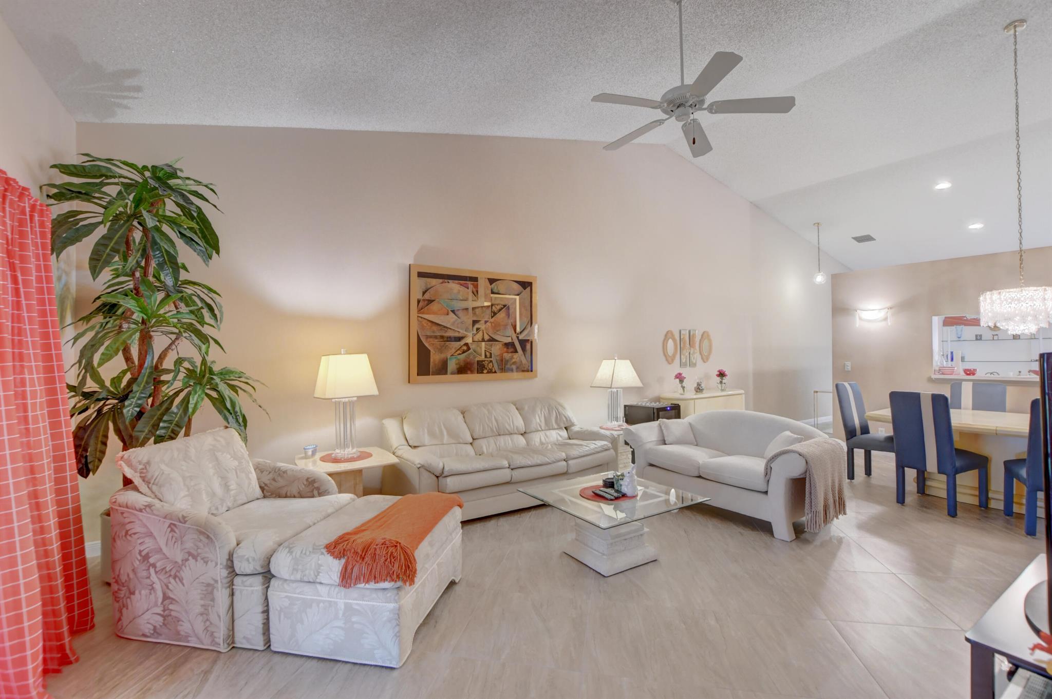 9668 Sills Drive E Unit: 203