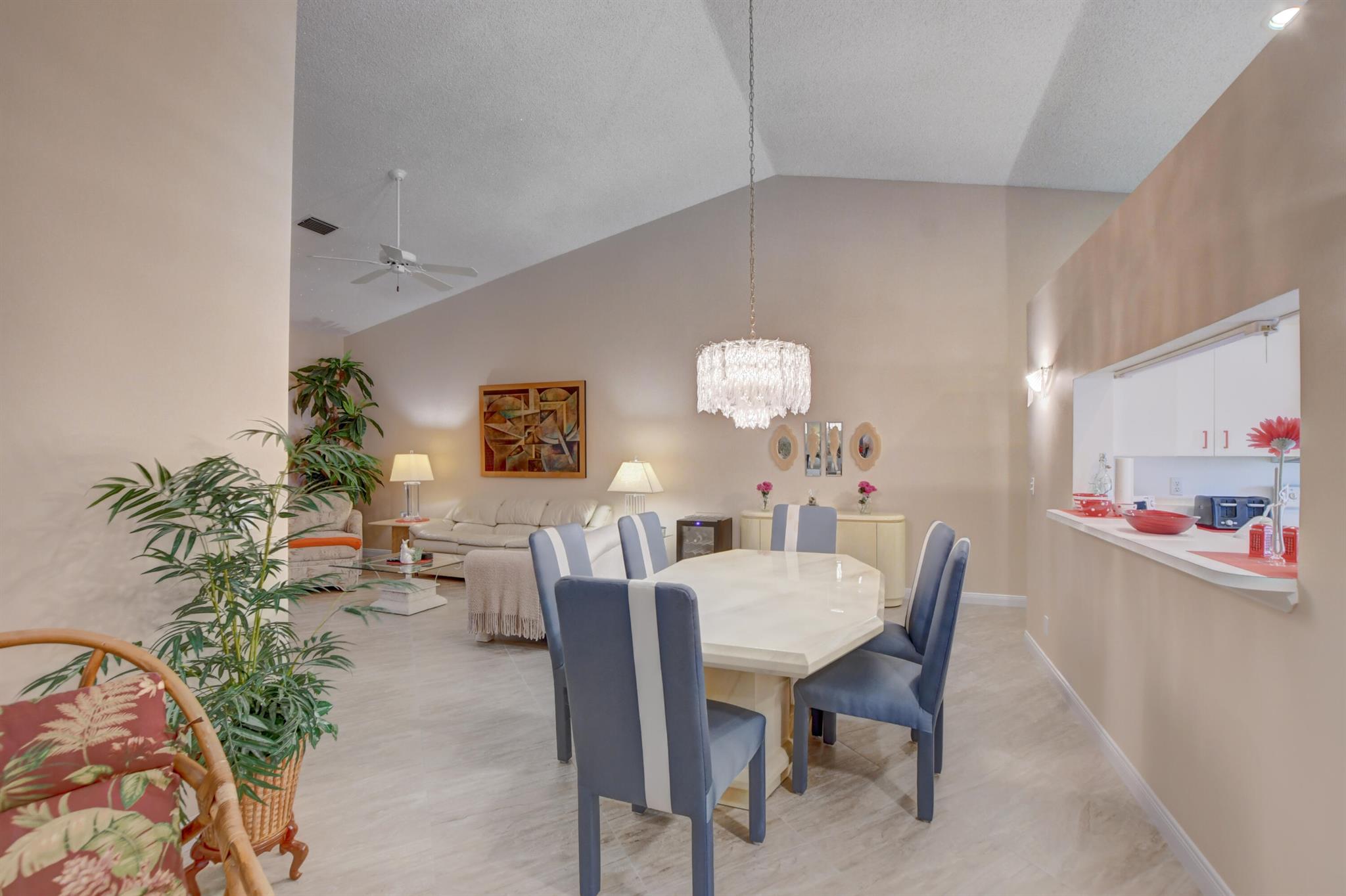 9668 Sills Drive E Unit: 203