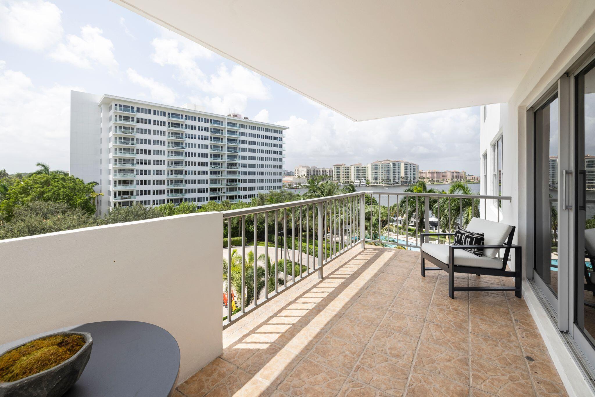 875 E Camino Real Unit: 6f