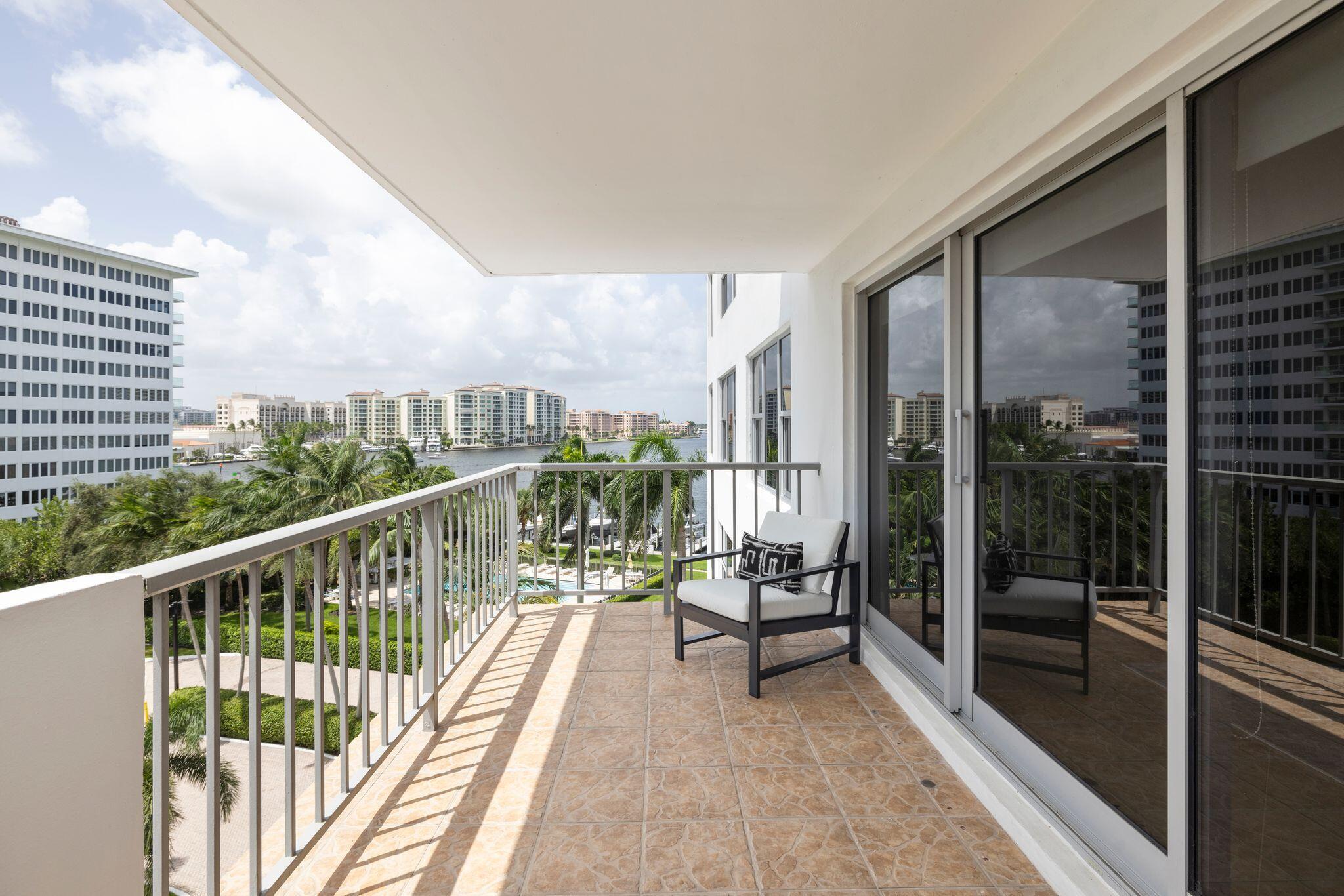 875 E Camino Real Unit: 6f