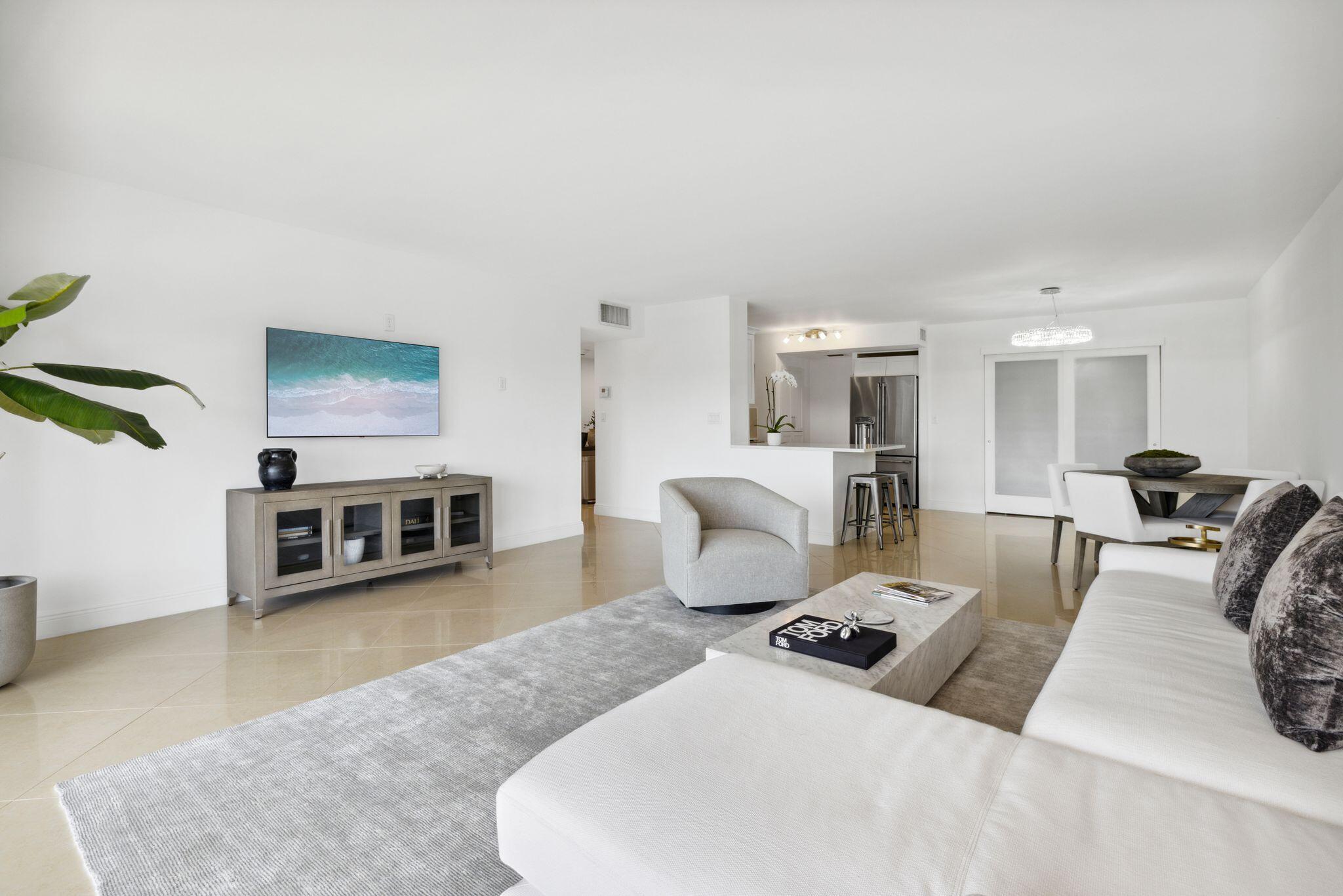 875 E Camino Real Unit: 6f