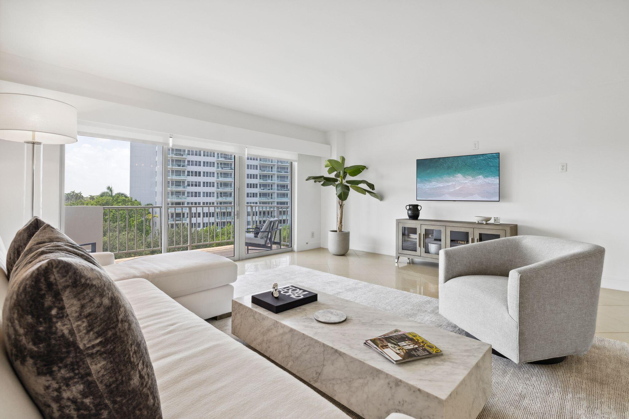 875 E Camino Real Unit: 6f