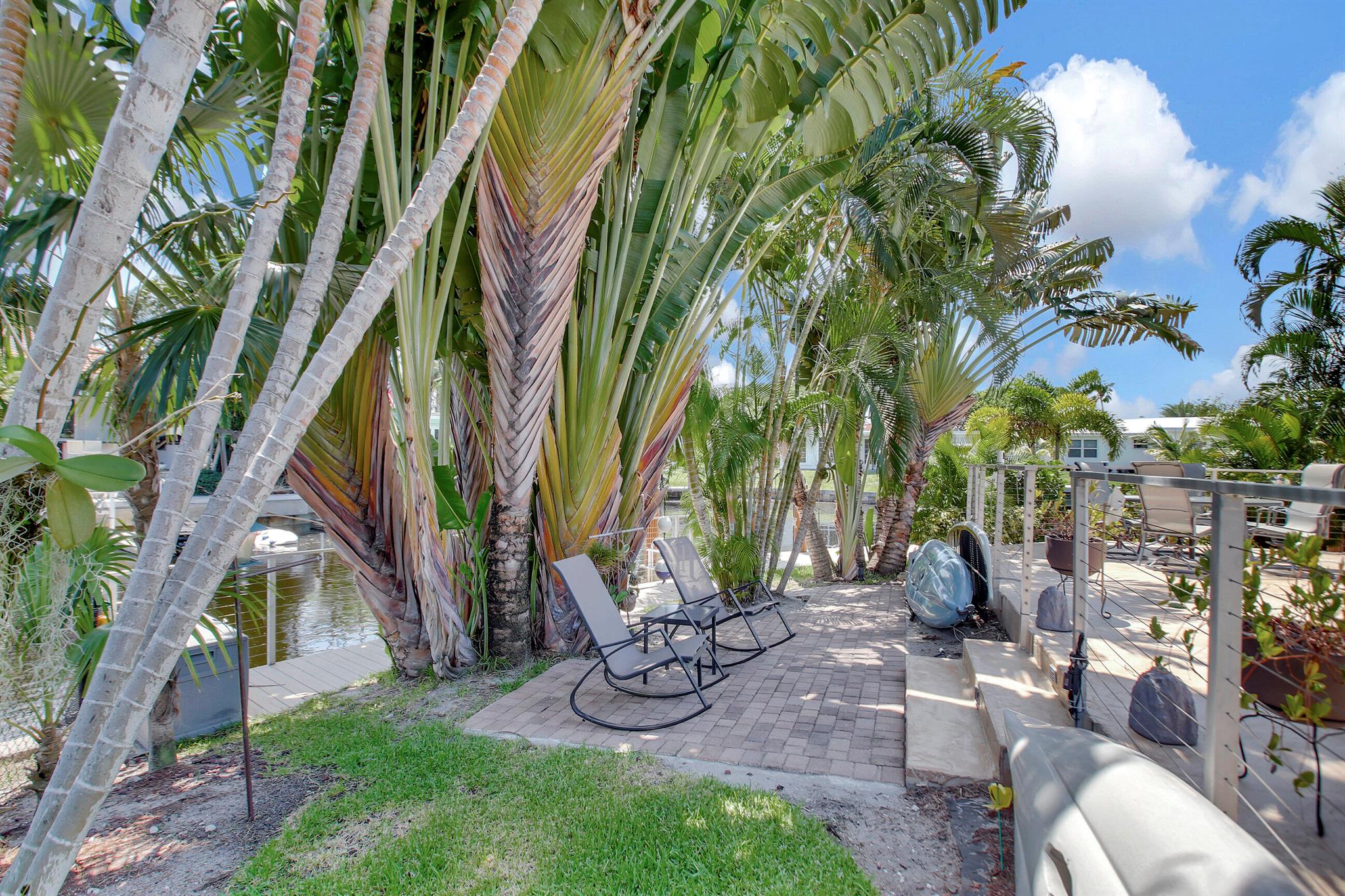 1233 SE 11th Avenue