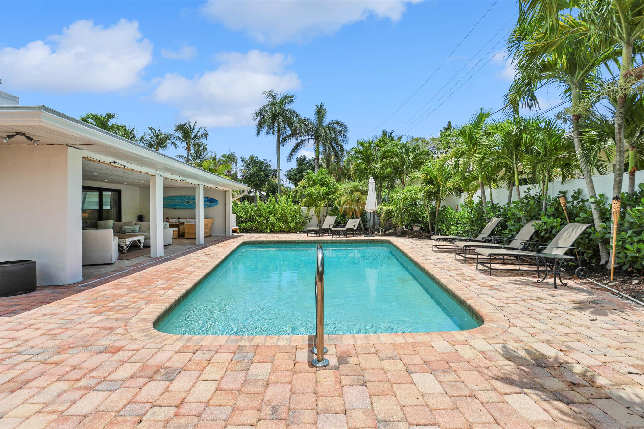 110 NW 12th Street