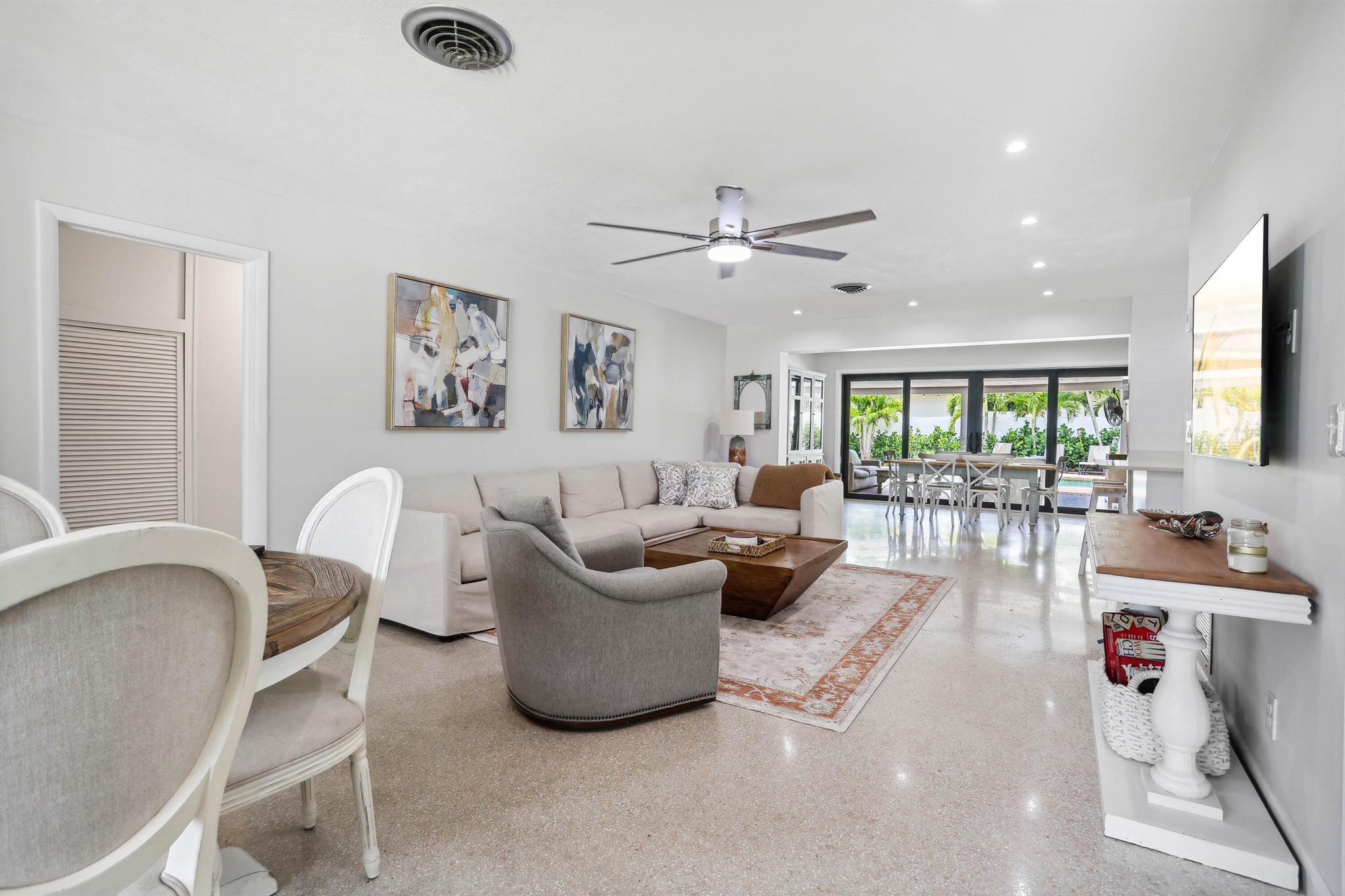 110 NW 12th Street
