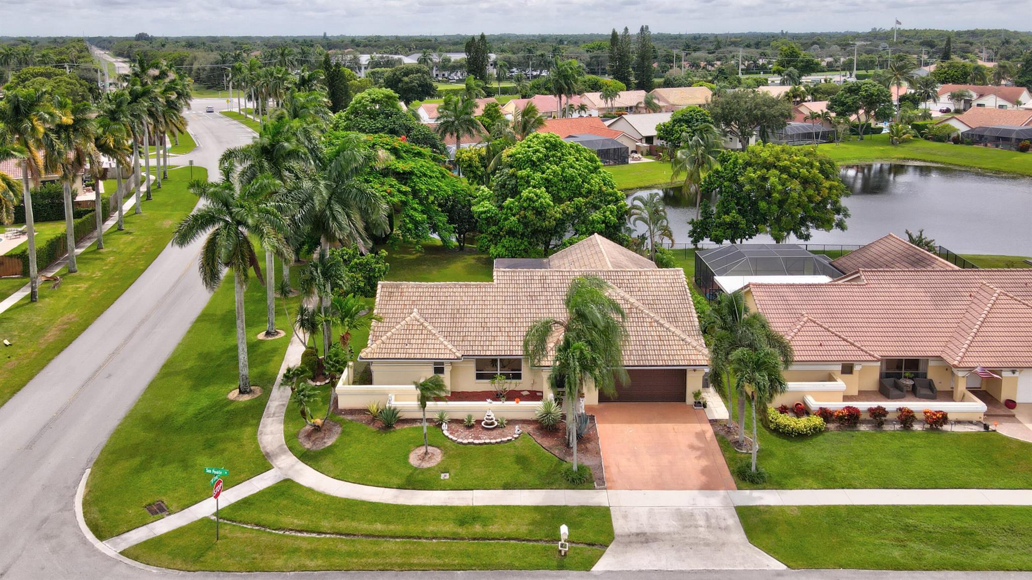 9855 Sun Pointe Drive