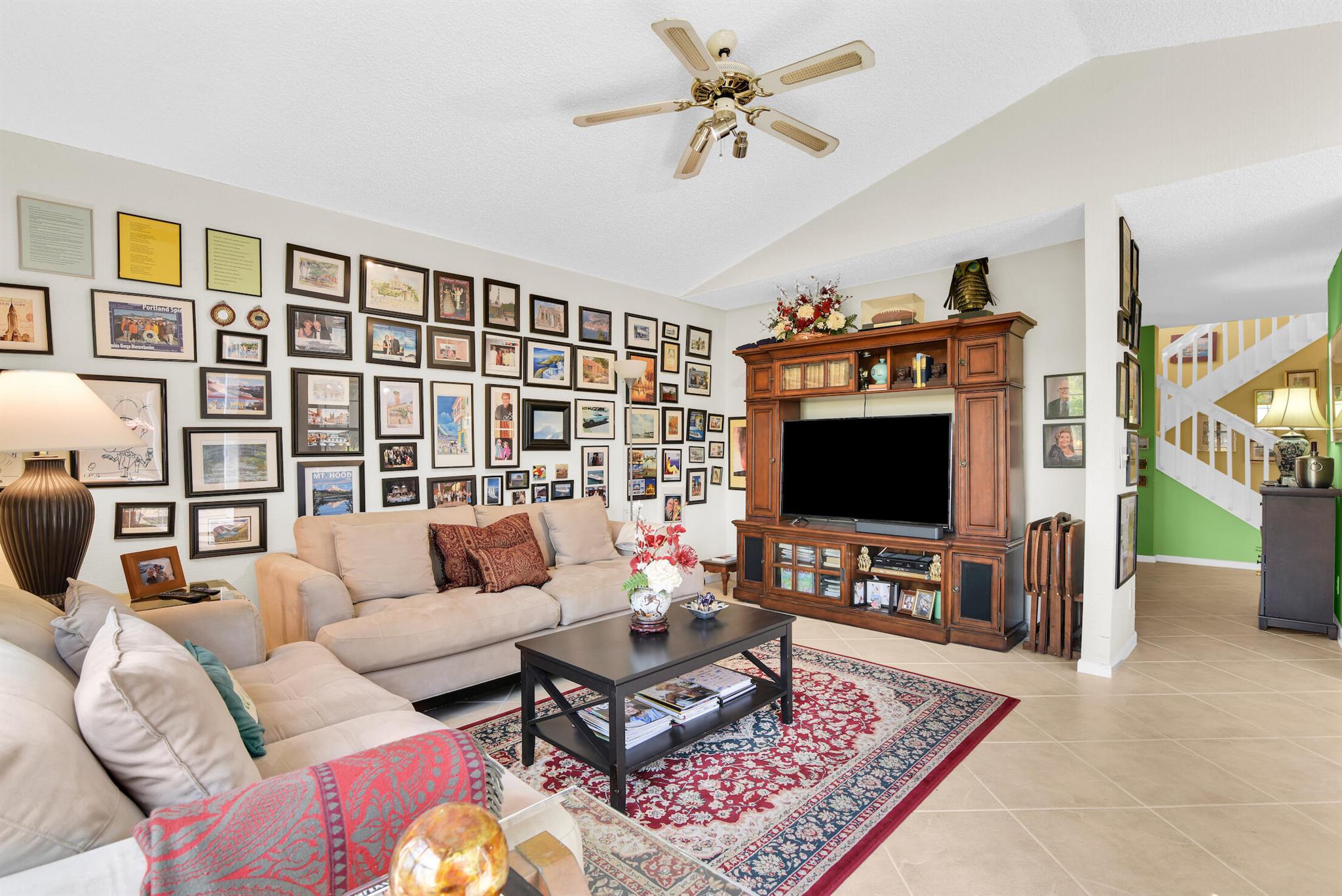 390 Sherwood Forest Drive