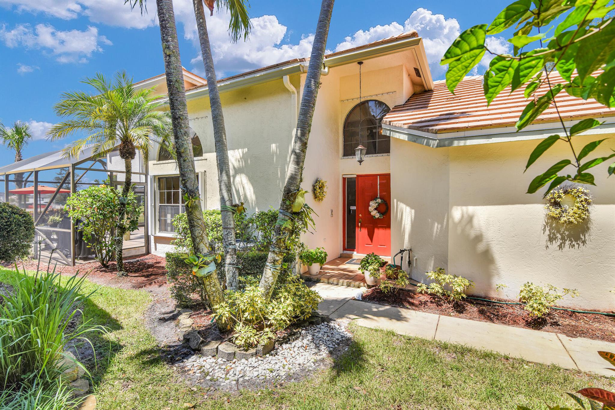 390 Sherwood Forest Drive