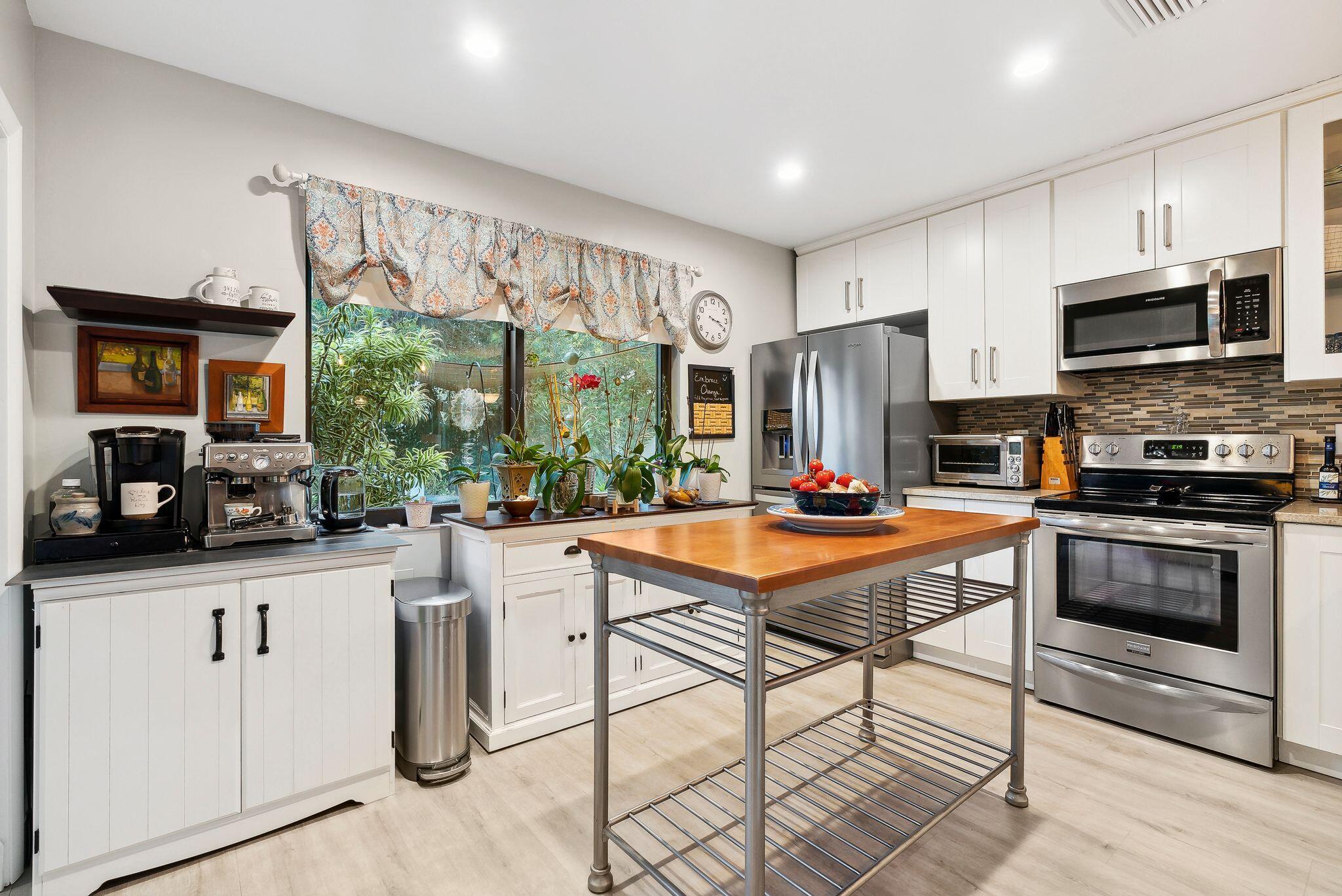 1664 Palmland Drive