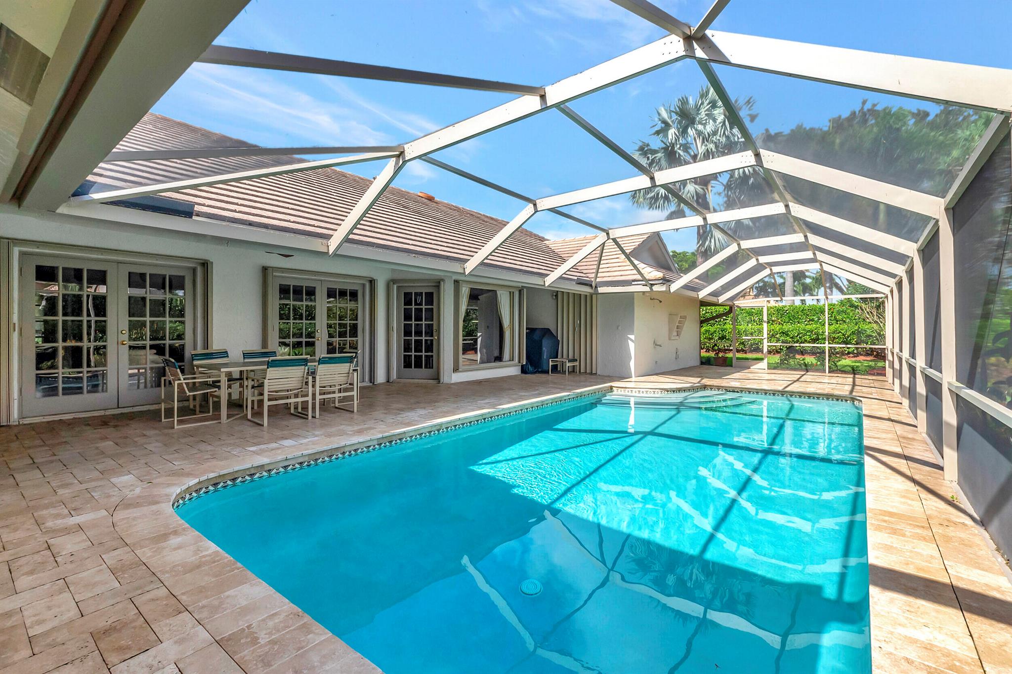 3185 Saint James Drive