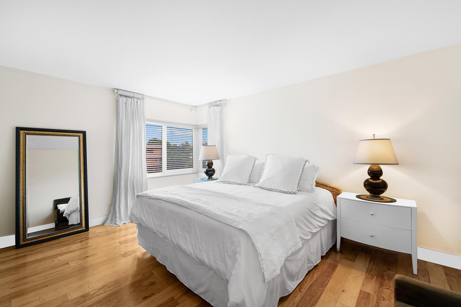120 N Ocean Boulevard Unit: 202