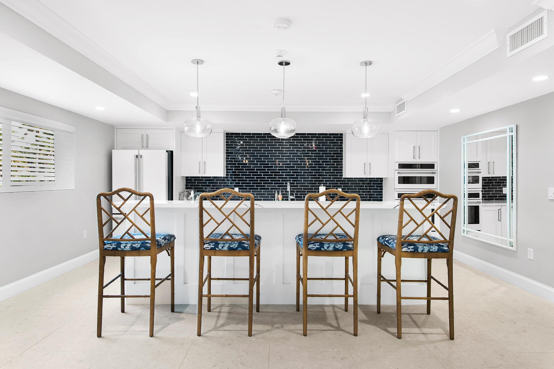 120 N Ocean Boulevard Unit: 202